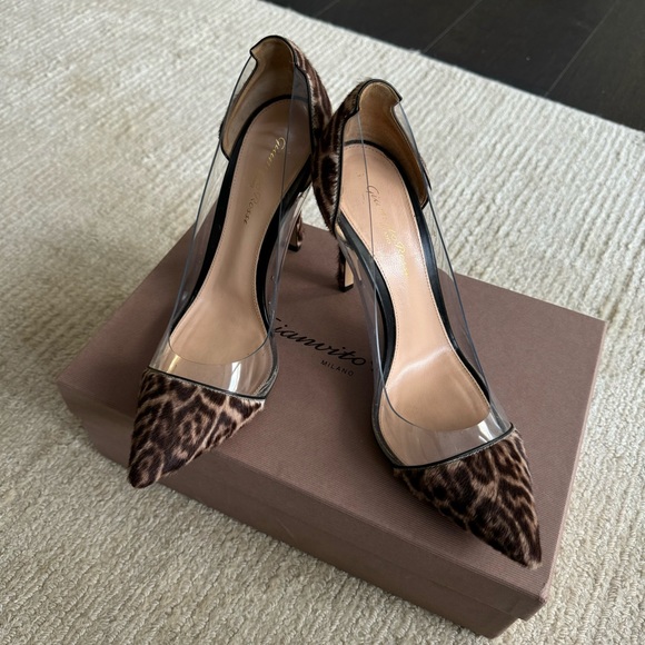Gianvito Rossi Plexy Pumps
